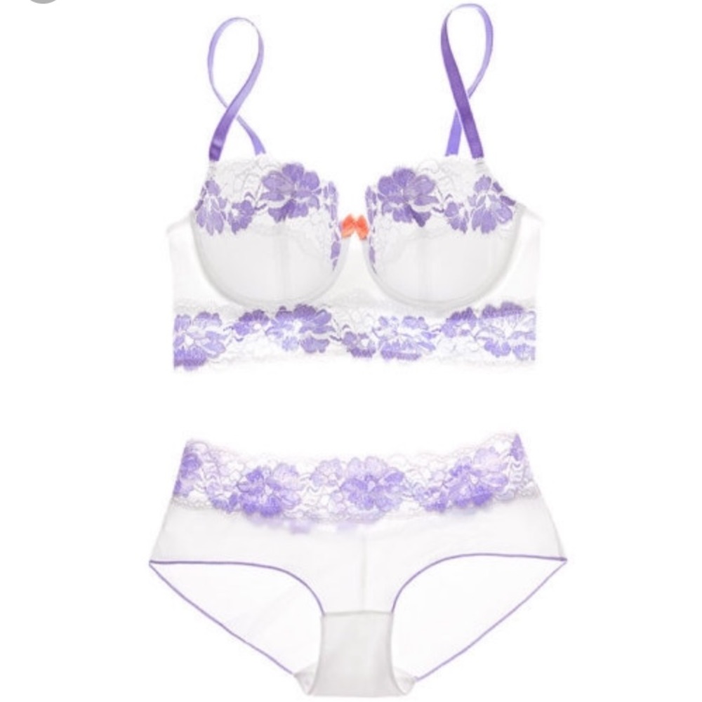 Gisselle Contour set from Adore Me